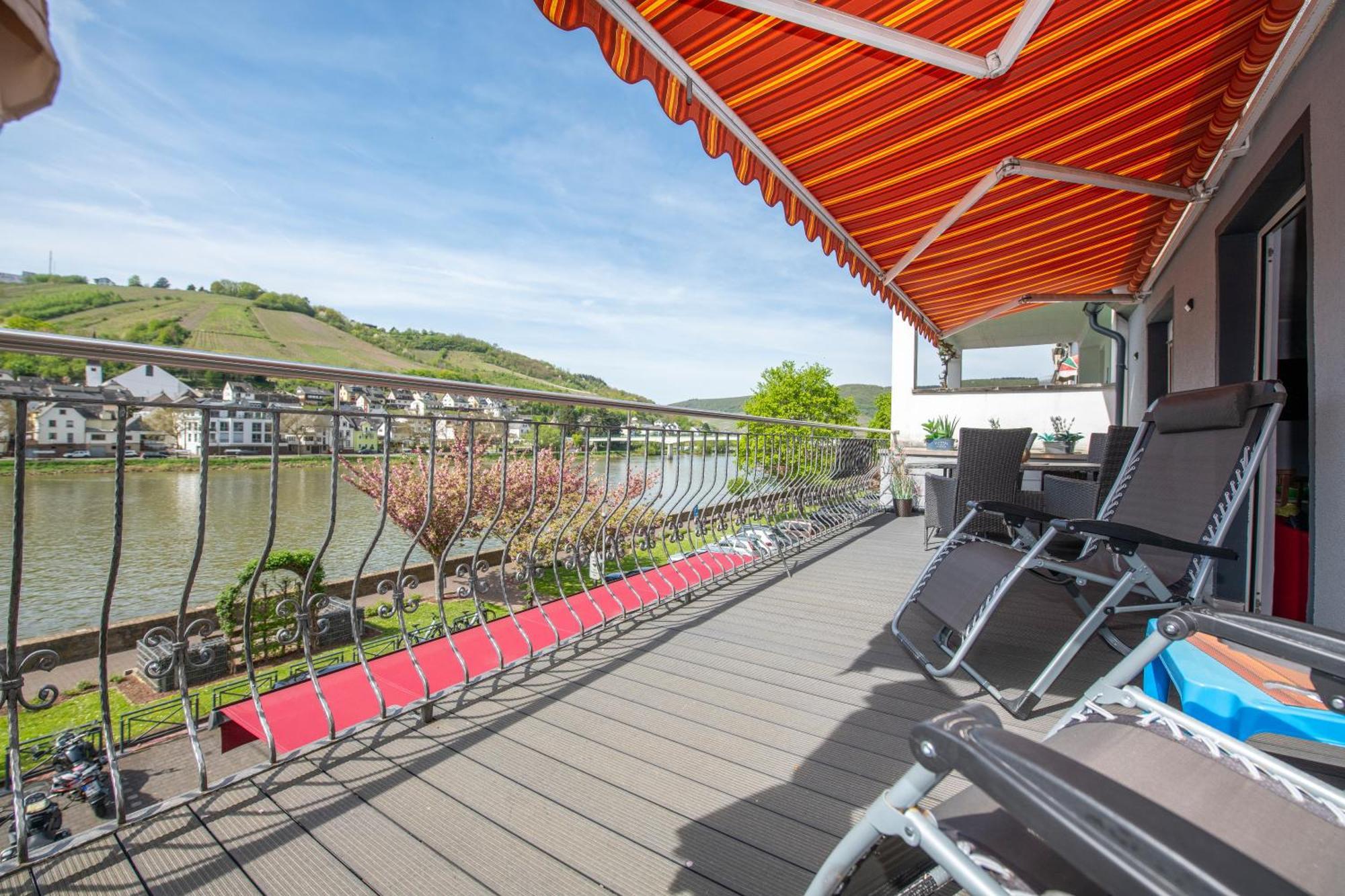 Haus Moselwelt - Tilda Apartment Zell an der Mosel Bagian luar foto